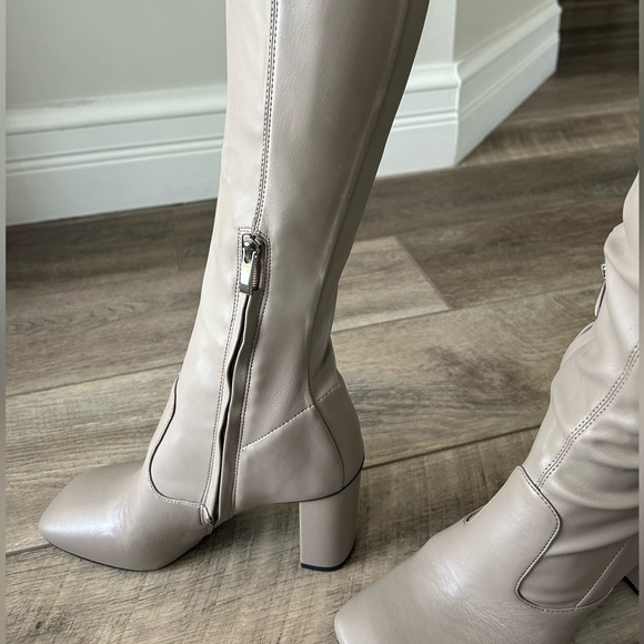 NWT SARTO by Franco Sarto Tall Leather Knee High Boots in Taupe! - Picture 4 of 5